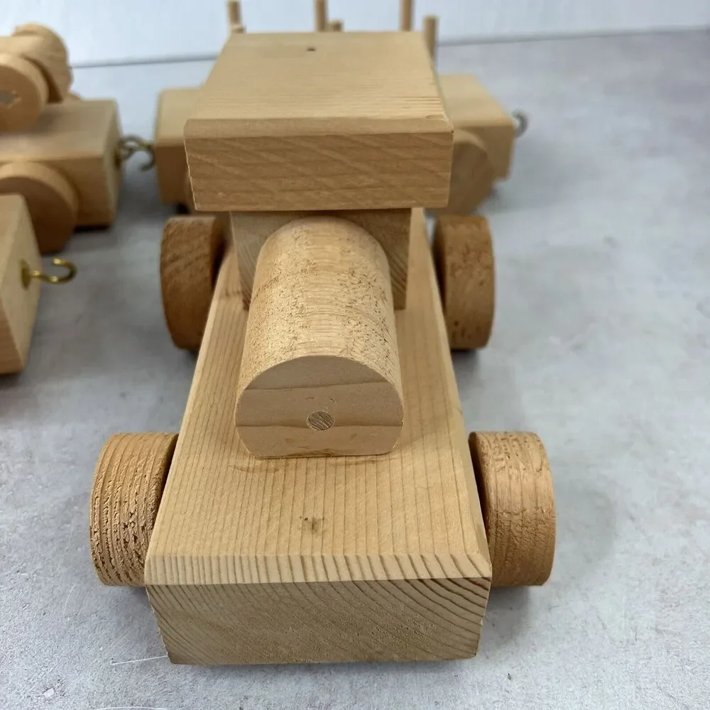 4 Piece‎ Handmade Wooden Train Set Kids Toy Locomotive with Rail Cars & Caboose
